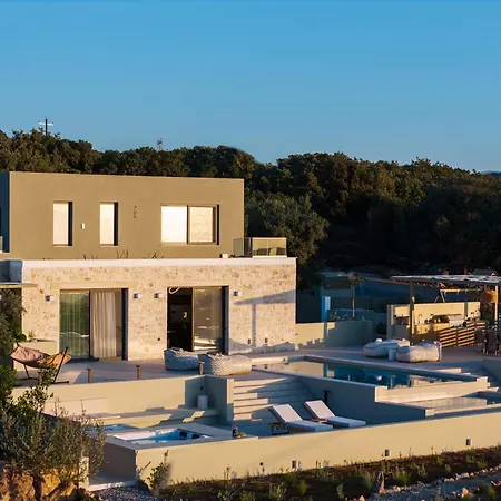 别墅 Manto Villas, Heated Pool, Whirlpool, Seaview, By Thinkvilla